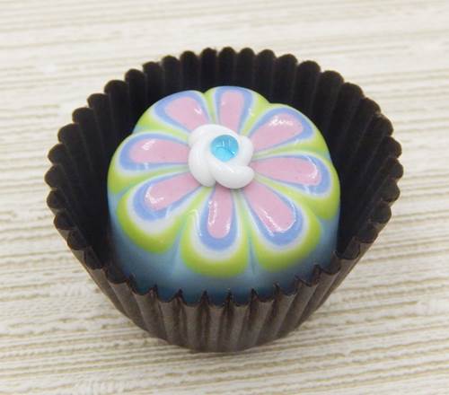 Click to view detail for HG-151 Cosmos Treat Blue $50